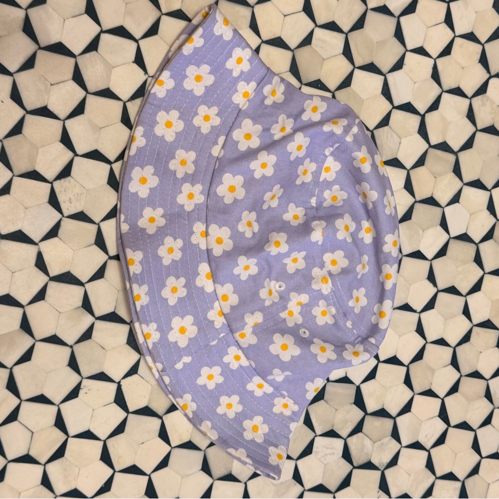 Purple lilac white  Daisy Flower pattern Bucket Hat ulta